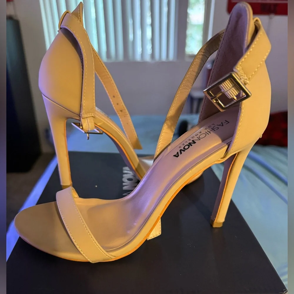 Fashion Nova Strapped Success Heel Charlie - Picture 2 of 6